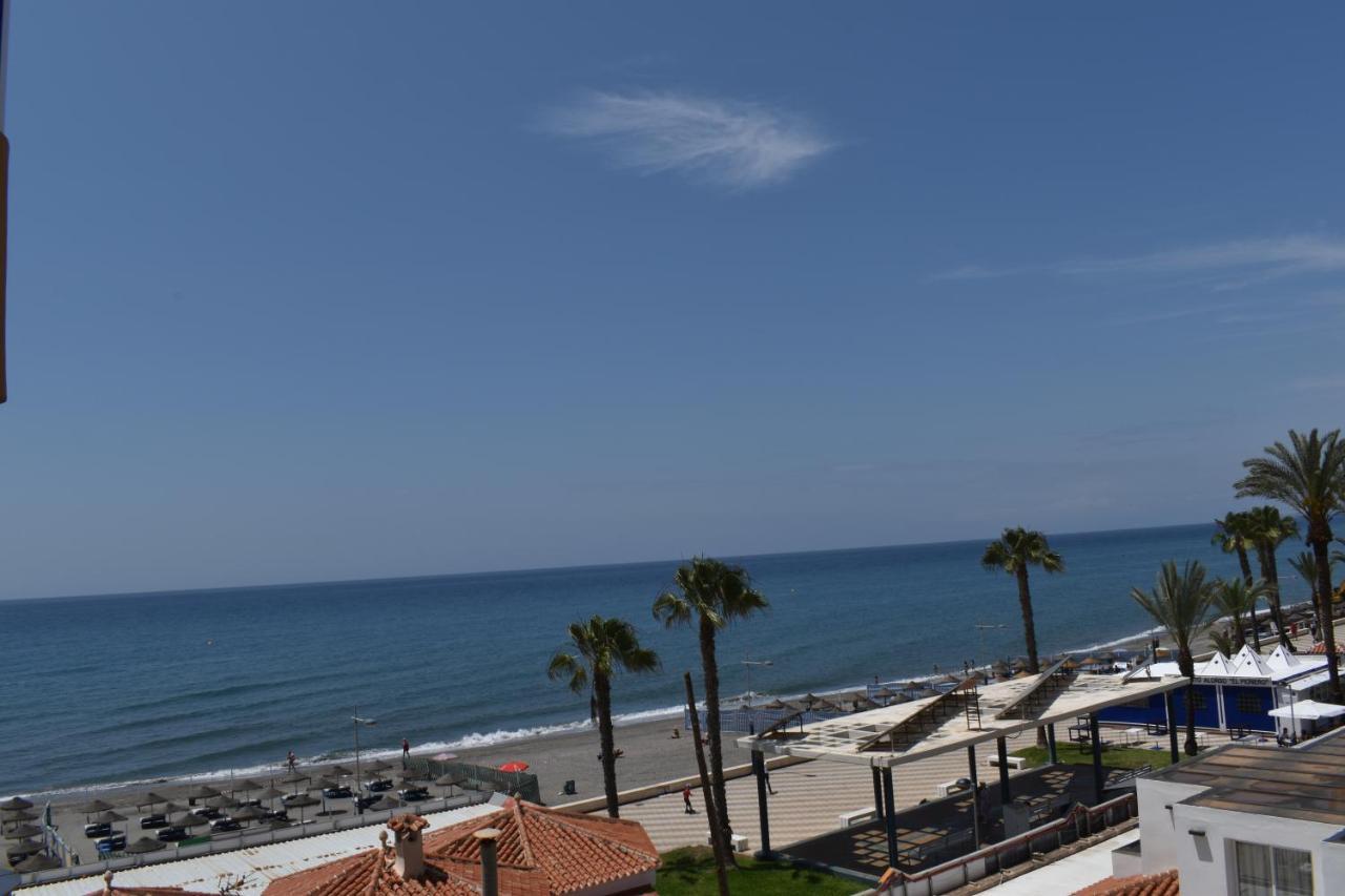 Апартаменти Fantastic Studio - Beachfront Торрокс Екстер'єр фото