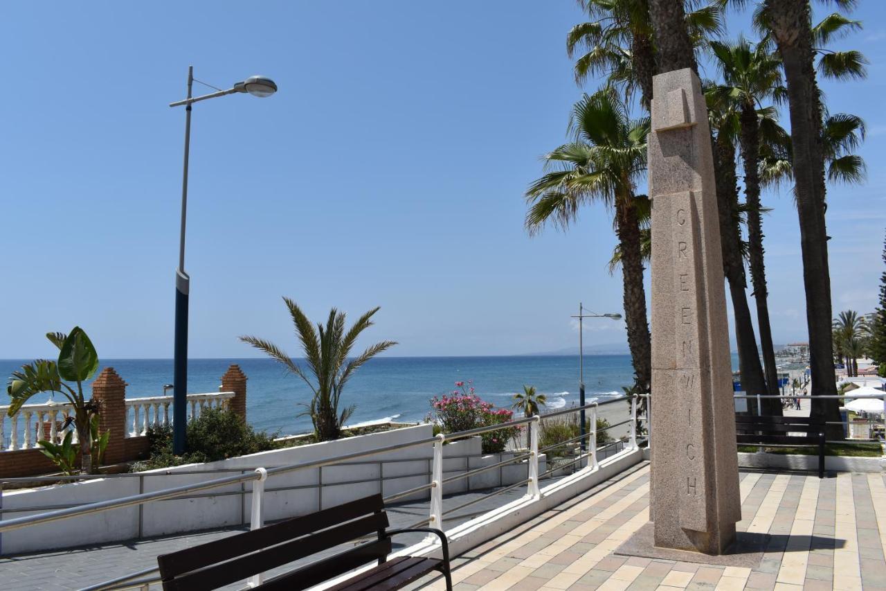 Апартаменти Fantastic Studio - Beachfront Торрокс Екстер'єр фото