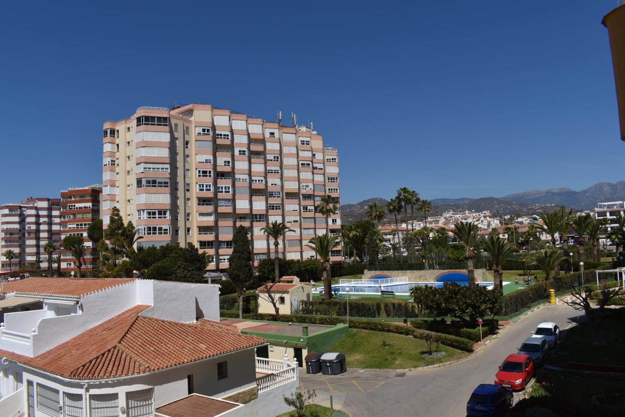 Апартаменти Fantastic Studio - Beachfront Торрокс Екстер'єр фото
